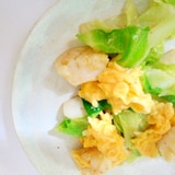 イカとふわふわ卵の炒め物